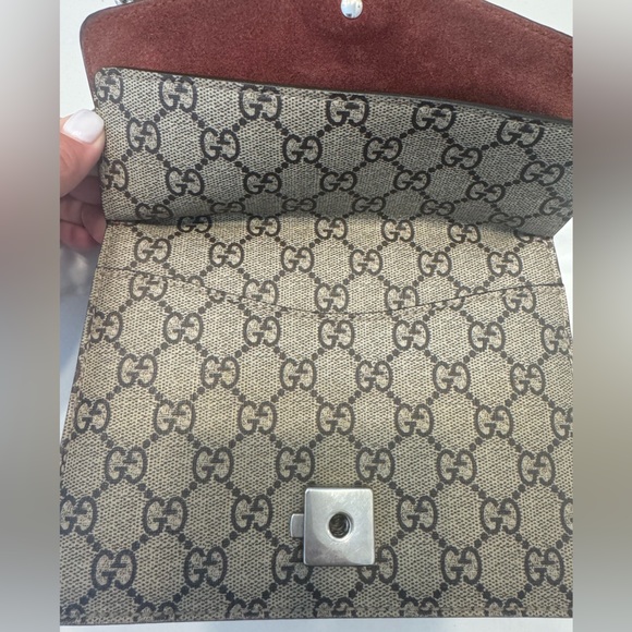 Gucci Dionysus GG Supreme . Small. Shoulder /Crossbody Bag 8”x7”x2” - Picture 10 of 15